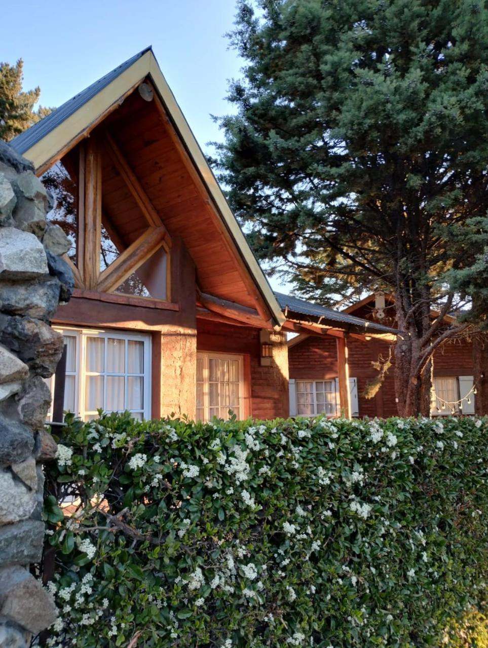 Cabanas Pyracantha Esquel Exteriér fotografie
